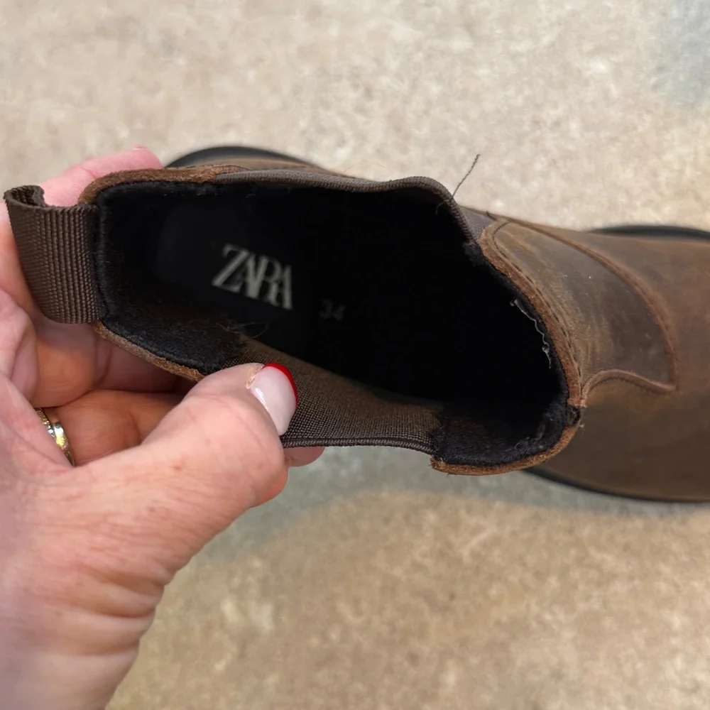 Zara Brown Chelsea Boots NEW